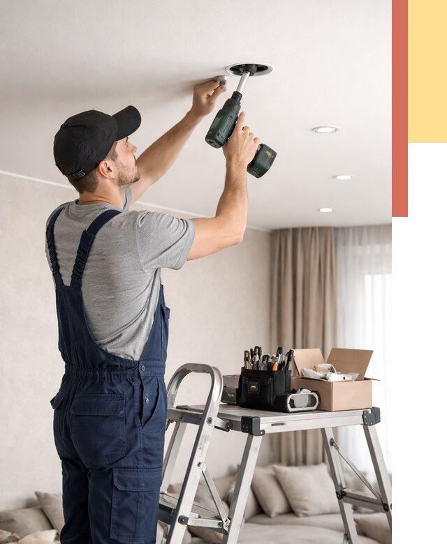 Установка и монтаж точечных светильников в натяжной потолок в Североуральске от 1854 руб. | ОТДЕЛОЧНИК-Сву